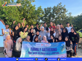Dari Pantai Cakra, Relawan Gesit Lampung Perkuat Solidaritas di Hari Lahir Pertamanya